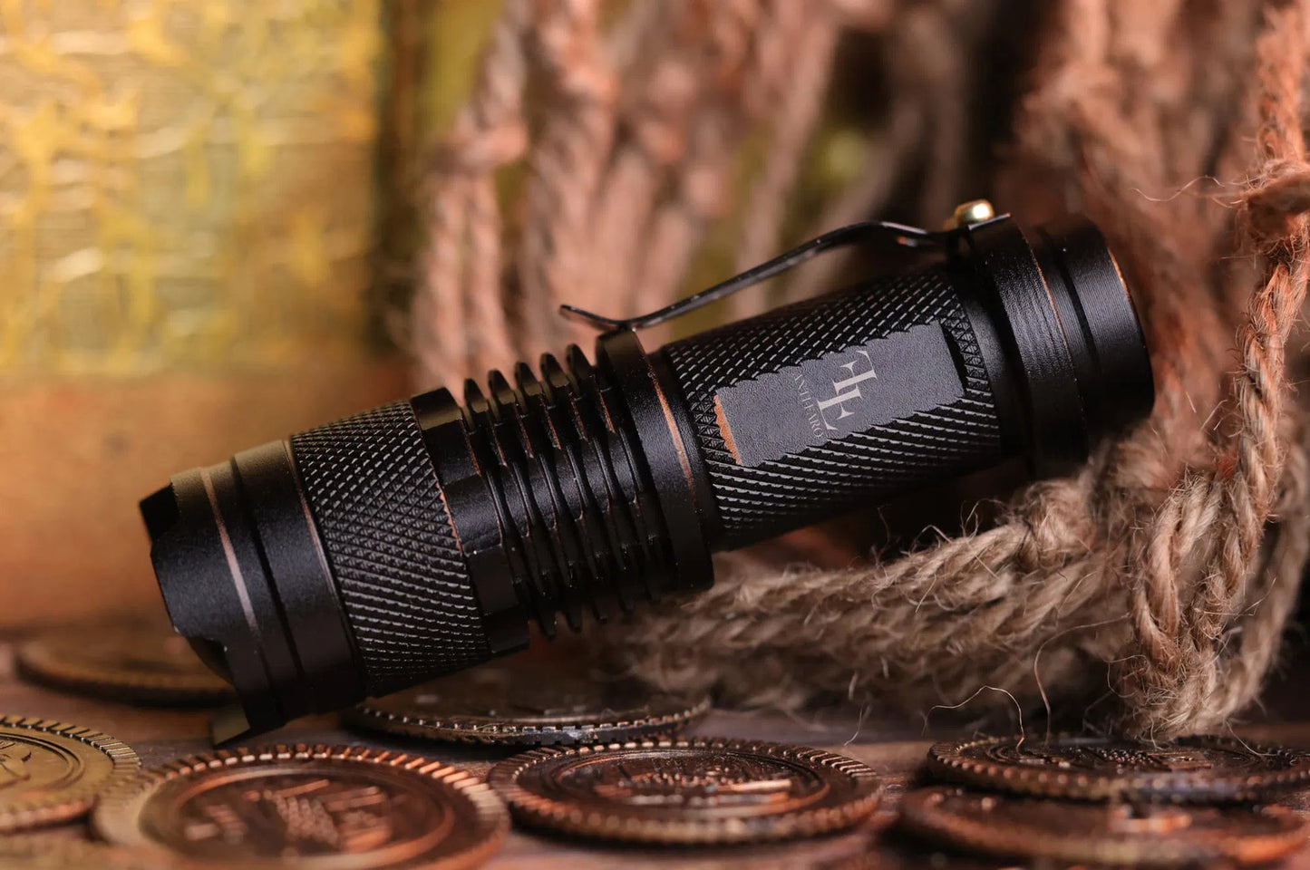 Anti-Faro UV Flashlight